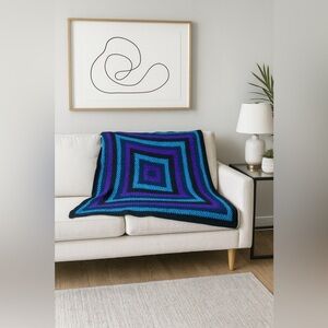 Brand new! 🧶 Crochet Blanket in a Modern Geometric Design. 6’8 X 6’8